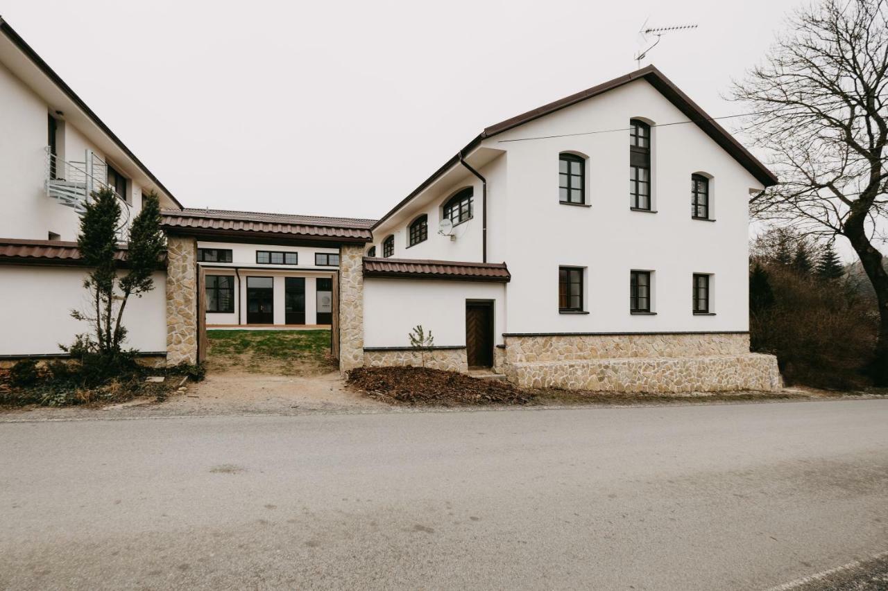 Wellness Hotel Marta Sněžné Buitenkant foto